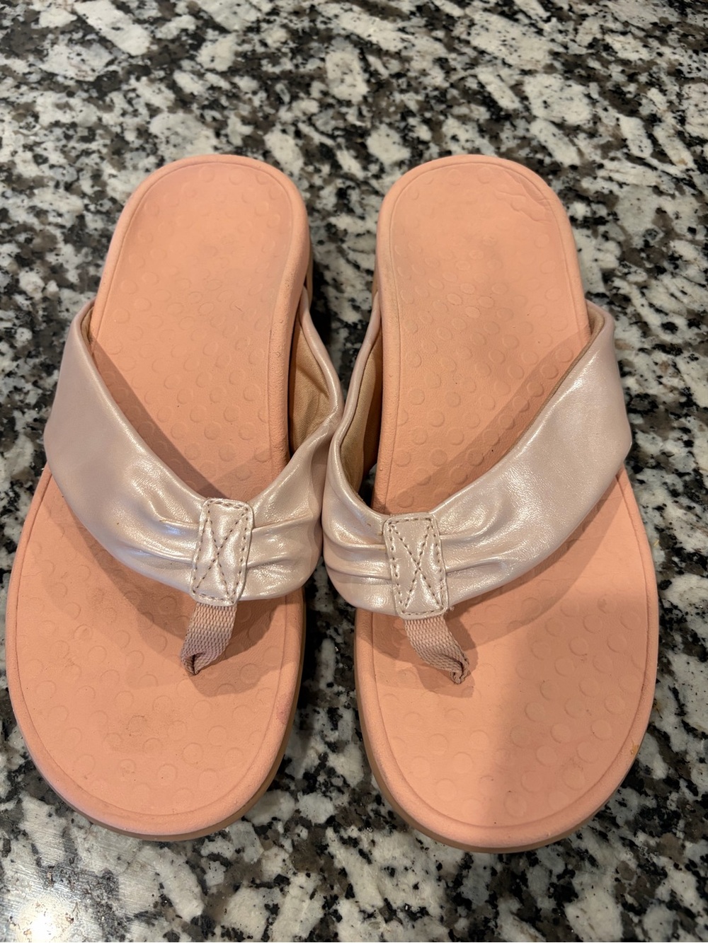 Vionic Women's Melo Leather Sandals In Rose Gold